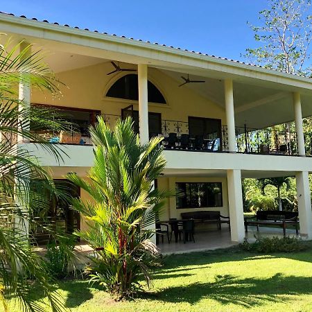 Sol Y Sombra Bed & Breakfast Bocas Town Luaran gambar
