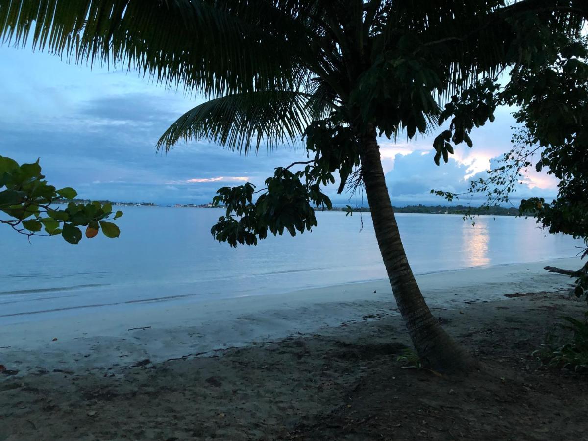 Sol Y Sombra Bed & Breakfast Bocas Town Luaran gambar