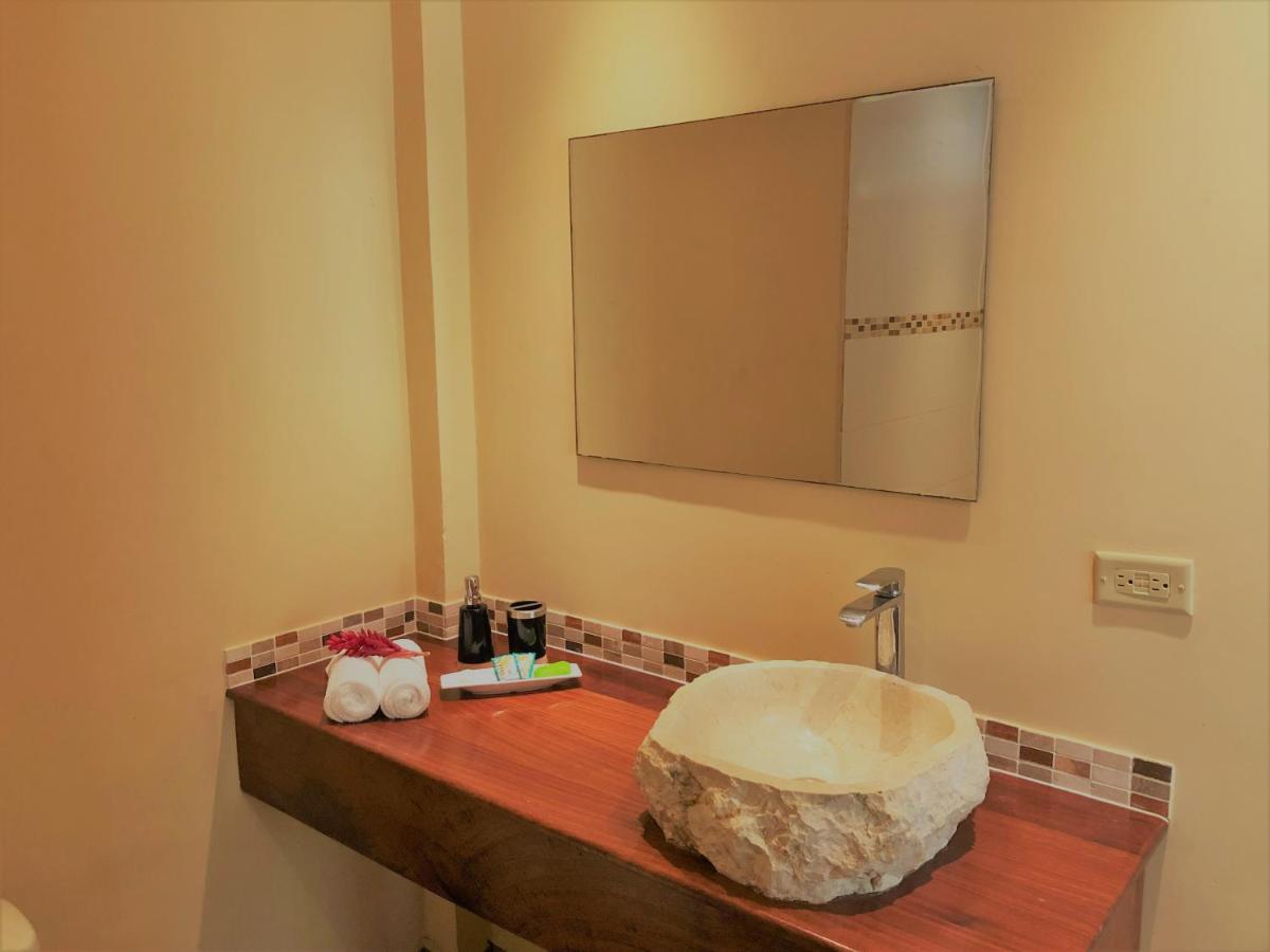 Sol Y Sombra Bed & Breakfast Bocas Town Bilik gambar