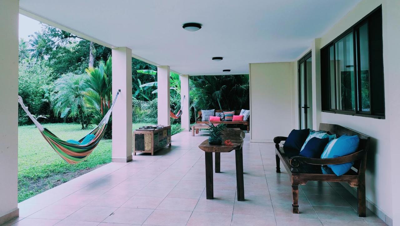 Sol Y Sombra Bed & Breakfast Bocas Town Luaran gambar